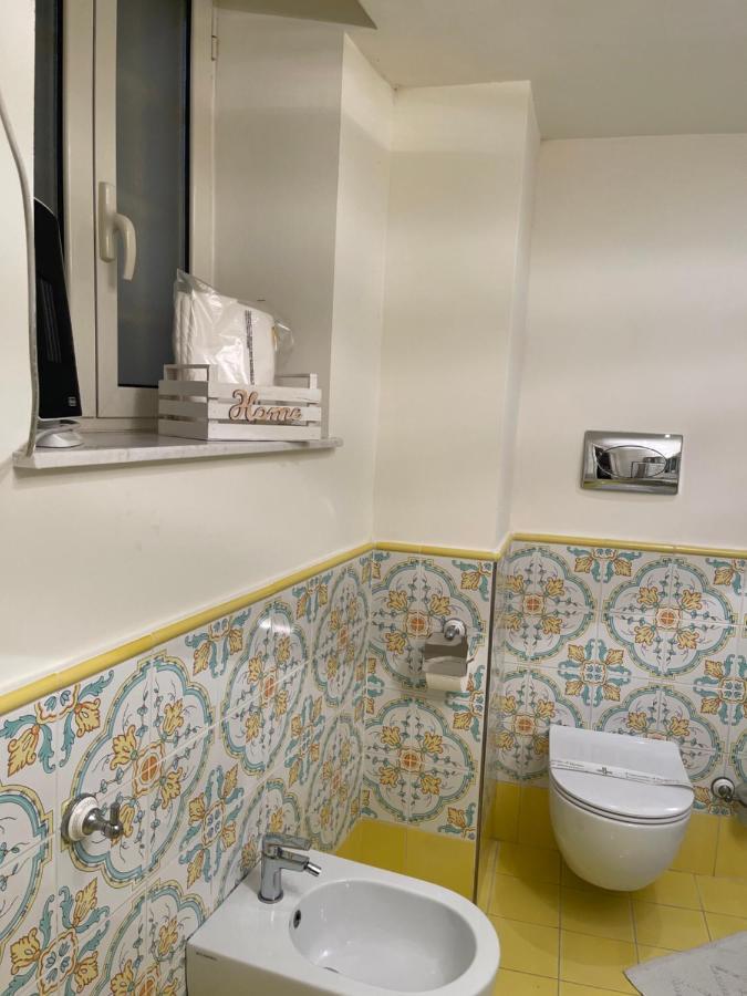 شقة Casa Barone نابولي المظهر الخارجي الصورة