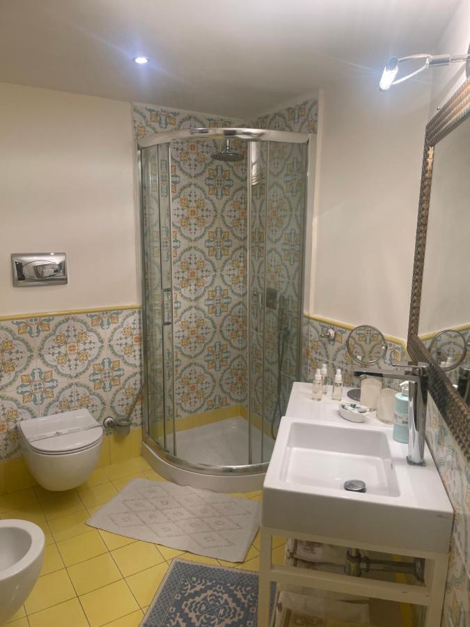 شقة Casa Barone نابولي المظهر الخارجي الصورة
